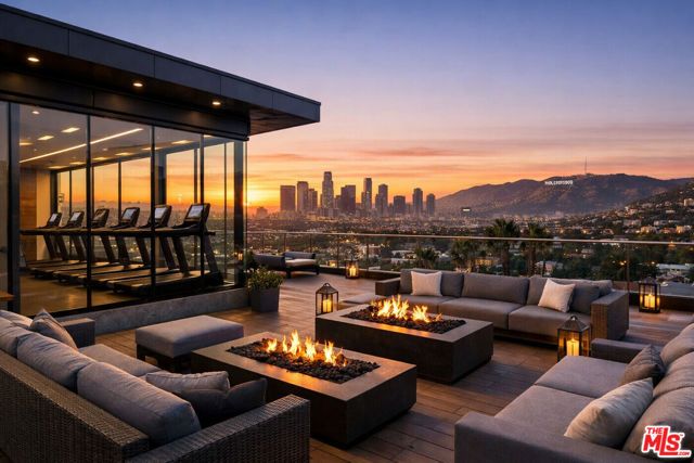5432 Virginia Avenue, Los Angeles, CA 90029