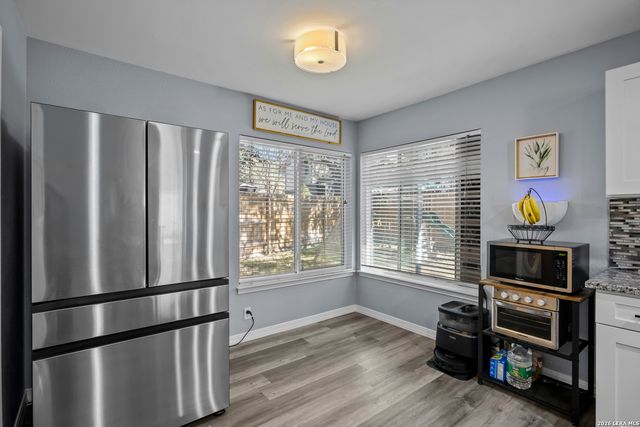 9322 Charleston, San Antonio, TX 78240