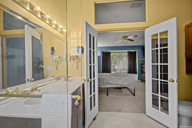 9322 Charleston, San Antonio, TX 78240