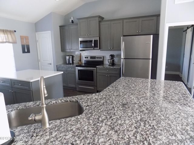 54071 CORLEY Drive, Callahan, FL 32011