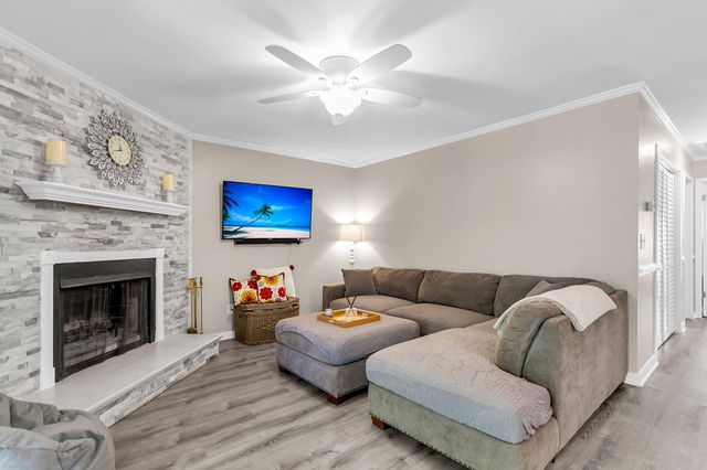 2317 Tall Sail Drive 1005, Charleston, SC 29414