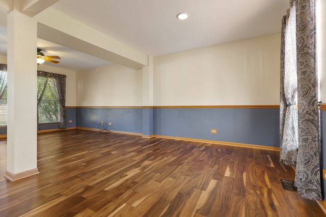 1832 Yasgur Drive, Woodstock, IL 60098