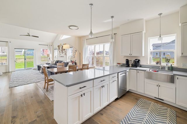 184 Rye Circle, South Burlington, VT 05403