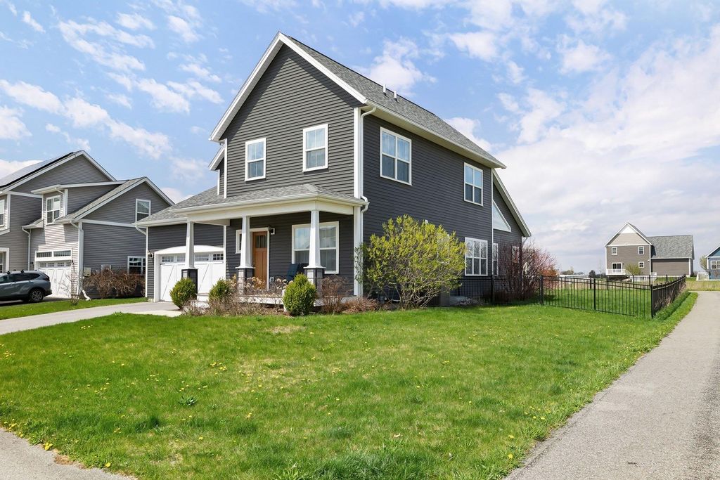 184 Rye Circle, South Burlington, VT 05403