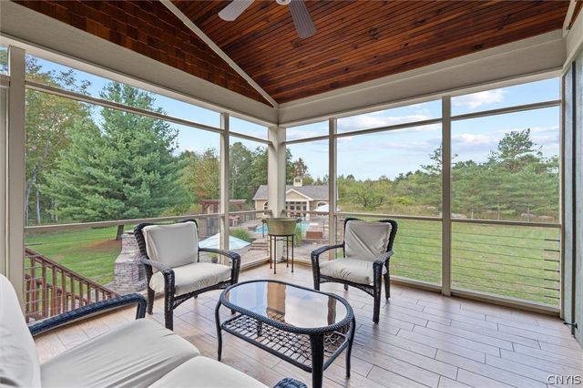 8456 Brae Leure Road, Manlius, NY 13104