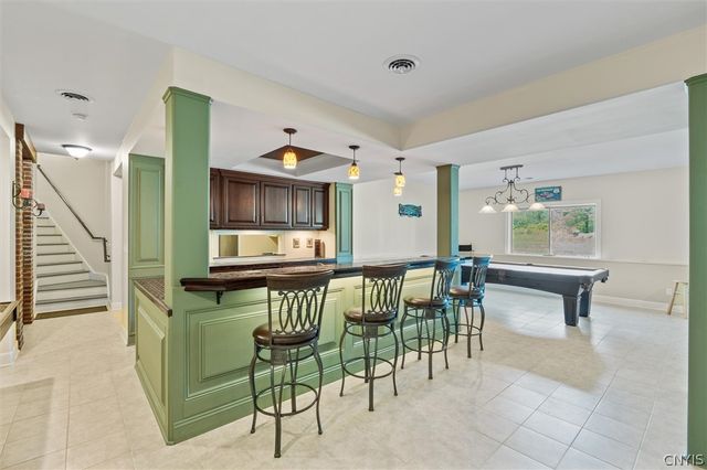 8456 Brae Leure Road, Manlius, NY 13104