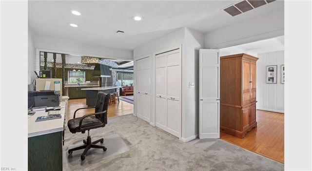 1316 Head Of River RD, Chesapeake, VA 23322