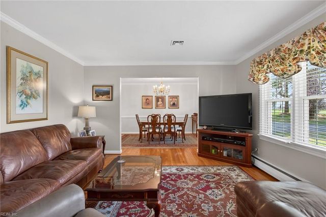 1316 Head Of River RD, Chesapeake, VA 23322