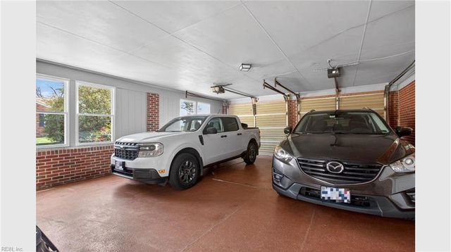 1316 Head Of River RD, Chesapeake, VA 23322