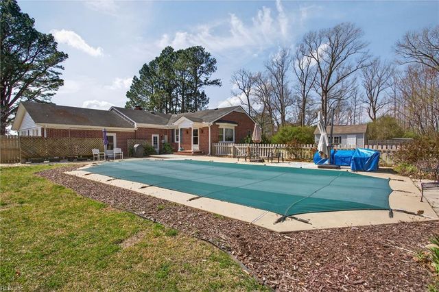 1316 Head Of River RD, Chesapeake, VA 23322