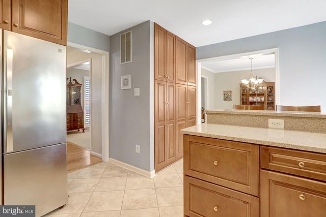 8723 CUTTERMILL PL, Springfield, VA 22153
