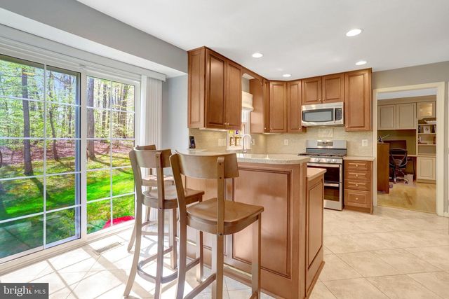 8723 CUTTERMILL PL, Springfield, VA 22153