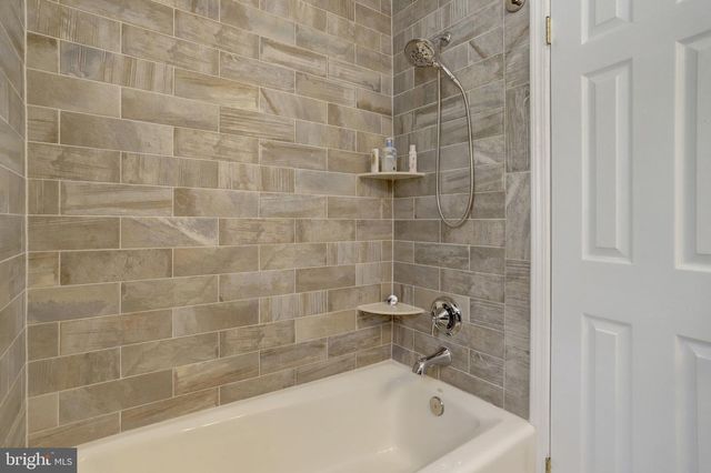 8723 CUTTERMILL PL, Springfield, VA 22153