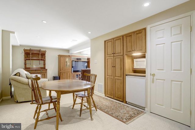 8723 CUTTERMILL PL, Springfield, VA 22153