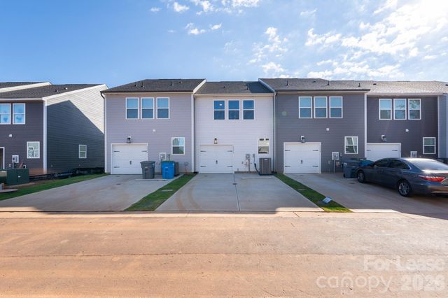 1556 Cedar Tree Drive, Belmont, NC 28012