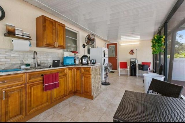 8310 PAT BOULEVARD, Tampa, FL 33615