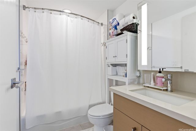 555 South Street 1305, Honolulu, HI 96813