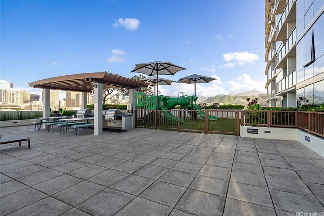 555 South Street 1305, Honolulu, HI 96813