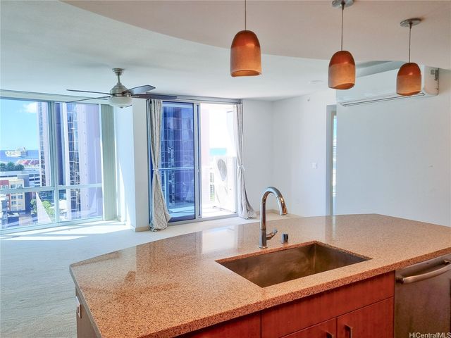 555 South Street 1305, Honolulu, HI 96813