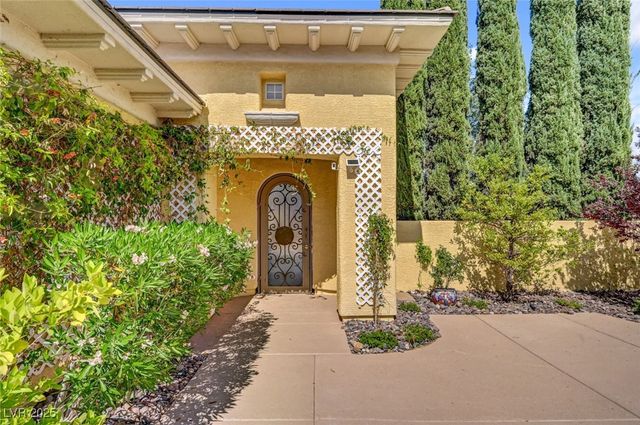 209 Surtees Point Street, Las Vegas, NV 89144