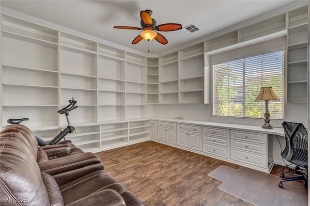 209 Surtees Point Street, Las Vegas, NV 89144