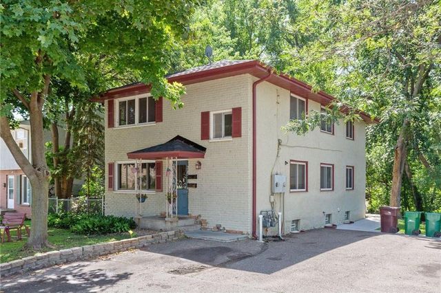 3829 Lake Drive Avenue N, Robbinsdale, MN 55422