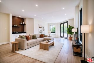 13920 Moorpark Street 201, Sherman Oaks, CA 91423