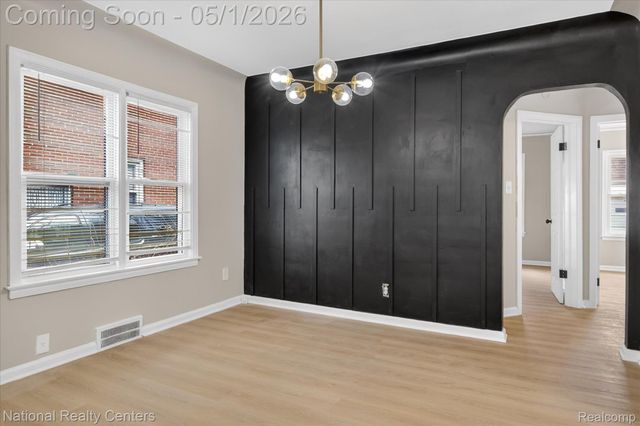 17130 Mansfield Street, Detroit, MI 48235