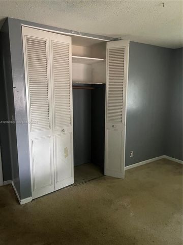 3700 NW 25th St, Lauderdale Lakes, FL 33311