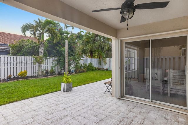 1315 Bayview Circle, Weston, FL 33326