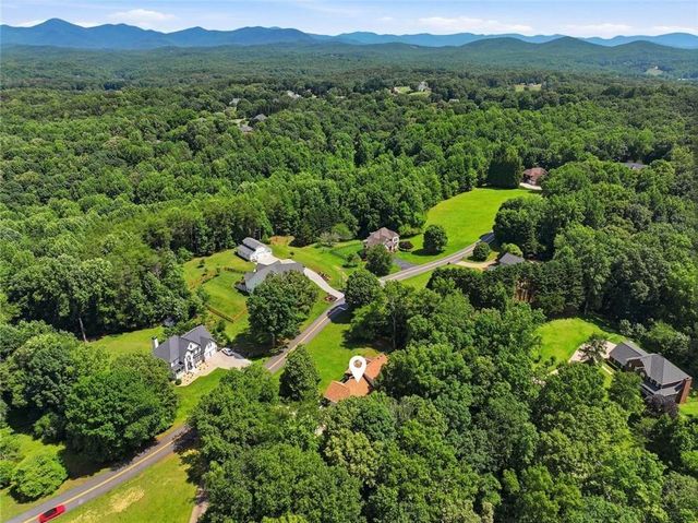43 Hyalite Road W, Dahlonega, GA 30533