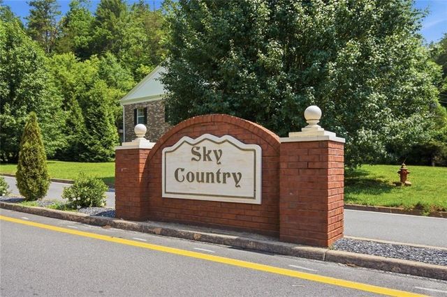 43 Hyalite Road W, Dahlonega, GA 30533