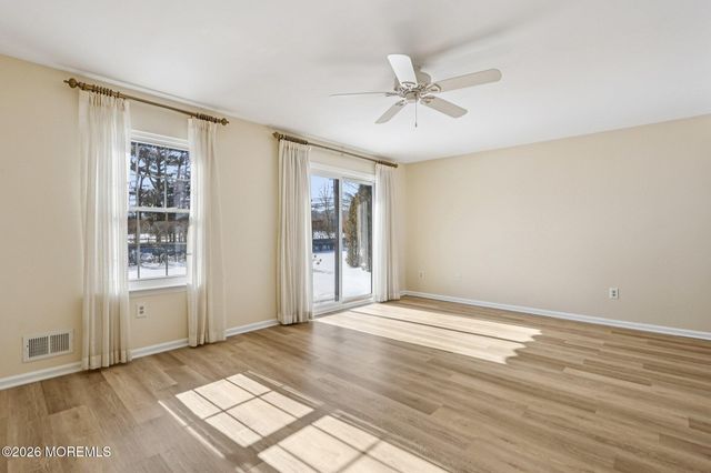 27 Apple Drive, Spring Lake Heights, NJ 07762