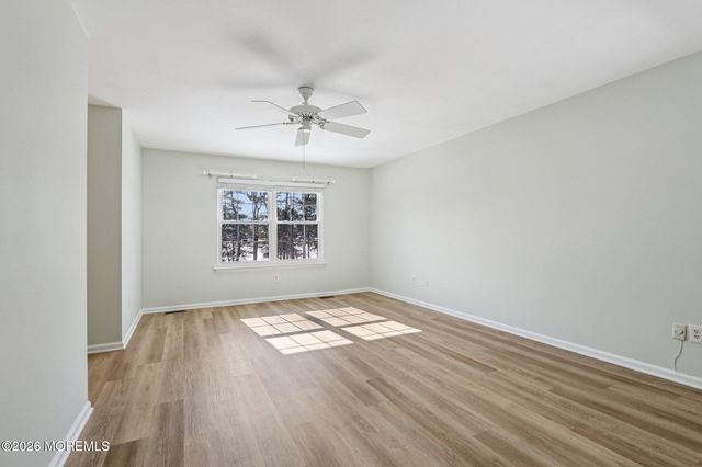 27 Apple Drive, Spring Lake Heights, NJ 07762