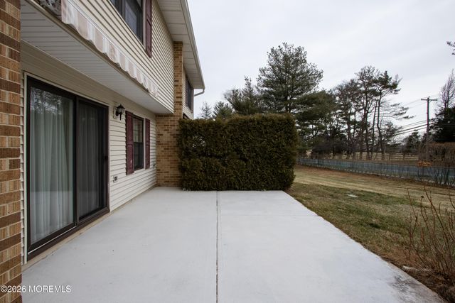 27 Apple Drive, Spring Lake Heights, NJ 07762