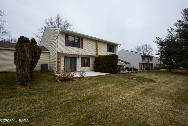 27 Apple Drive, Spring Lake Heights, NJ 07762