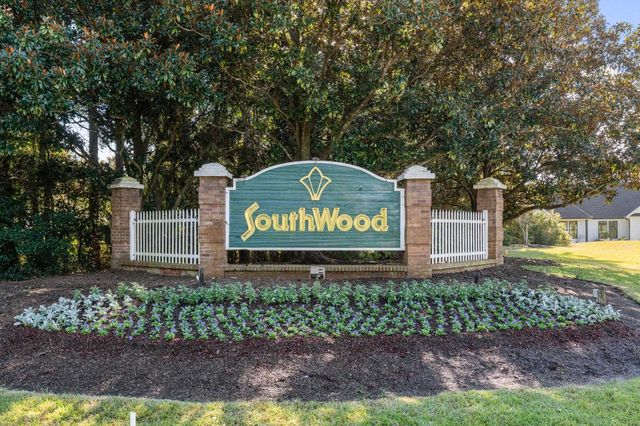 1473 Southwood Dr., Myrtle Beach, SC 29575