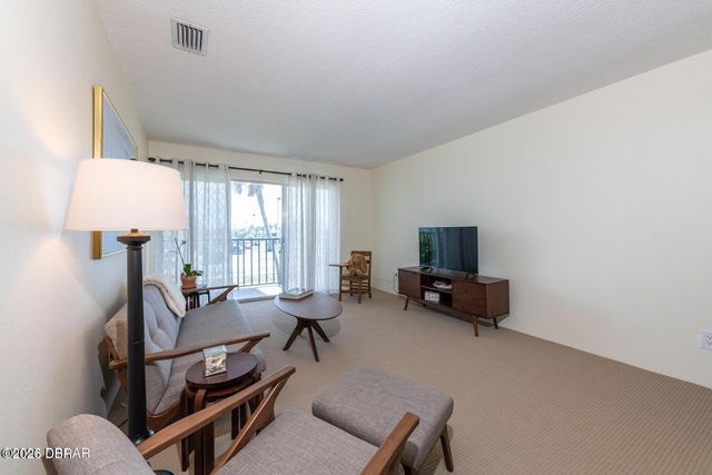 10 Lynnhurst Dr Apt 208, Ormond Beach, FL 32176