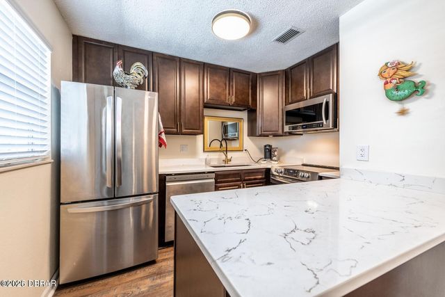 10 Lynnhurst Dr Apt 208, Ormond Beach, FL 32176