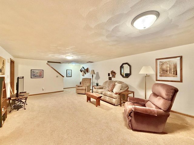 4105 Mackinac Drive, Janesville, WI 53546