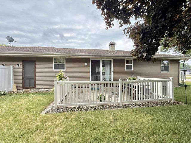 4105 Mackinac Drive, Janesville, WI 53546