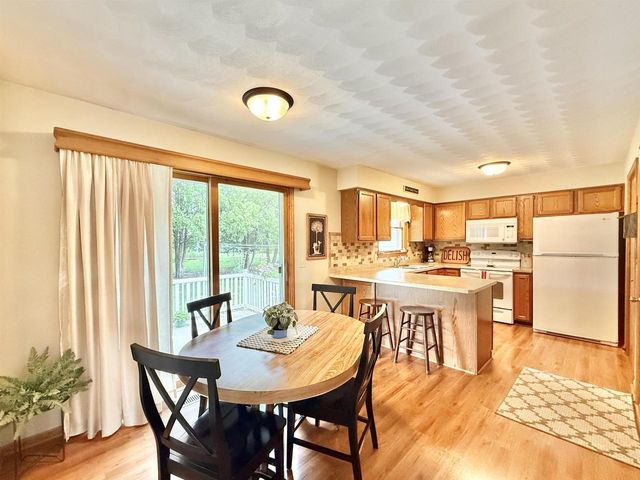 4105 Mackinac Drive, Janesville, WI 53546