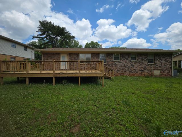 2613 Skyline Drive, Huntsville, AL 35810