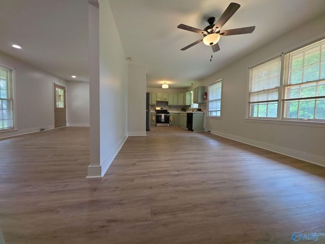 2613 Skyline Drive, Huntsville, AL 35810