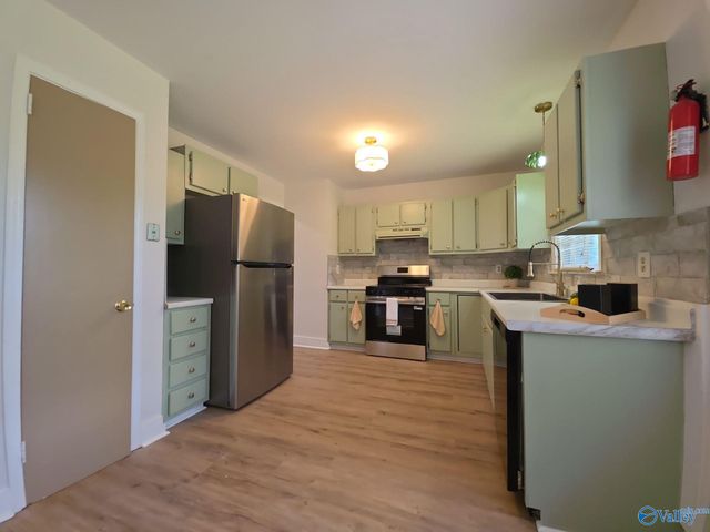 2613 Skyline Drive, Huntsville, AL 35810