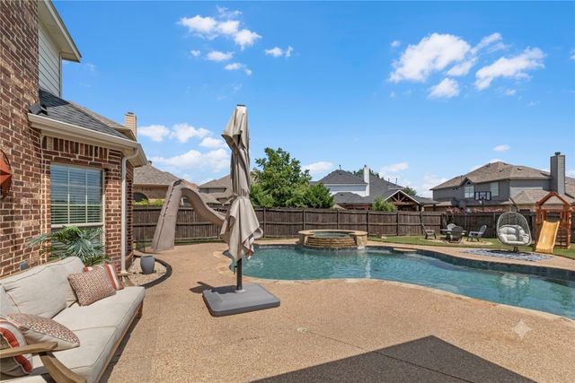2624 Stable Door Lane, Fort Worth, TX 76244