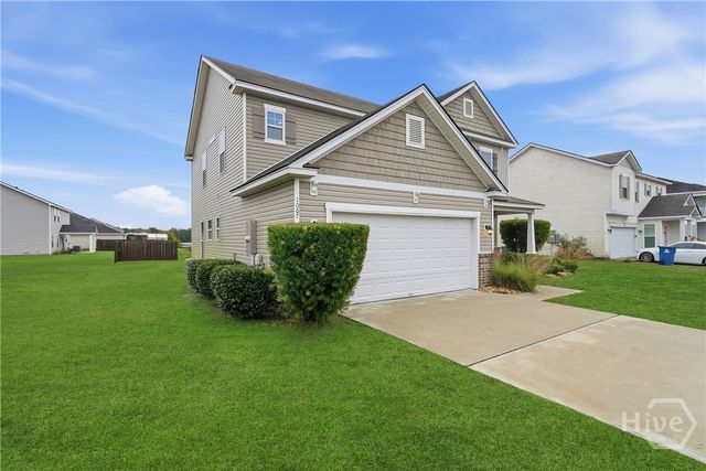 1067 Autumns Wood Circle E, Brunswick, GA 31524