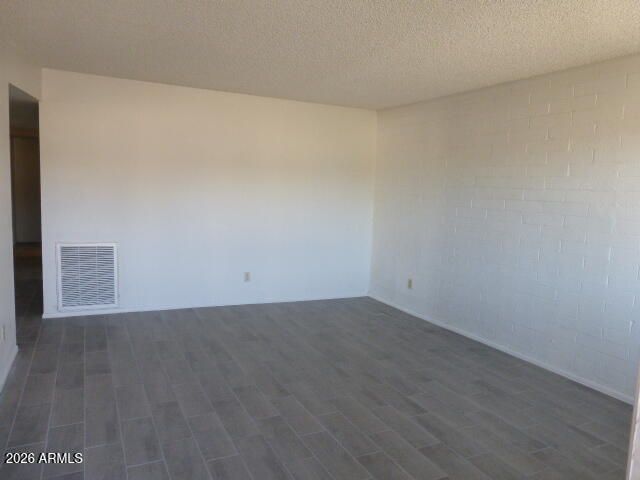 401 W GREENWICH Road, Kearny, AZ 85137