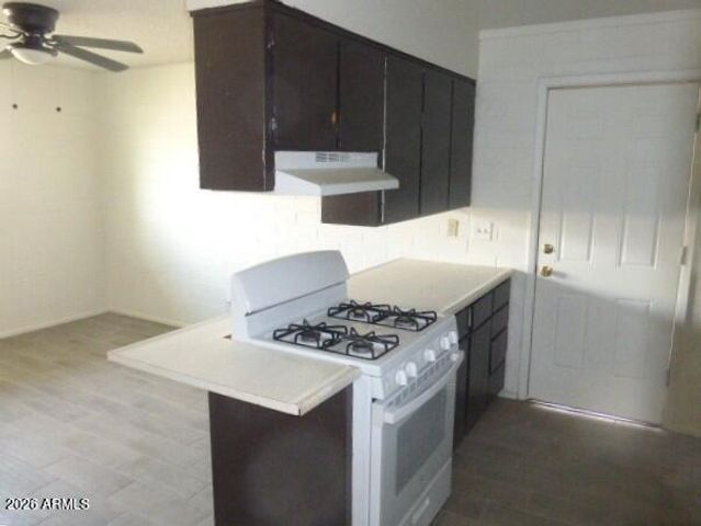 401 W GREENWICH Road, Kearny, AZ 85137