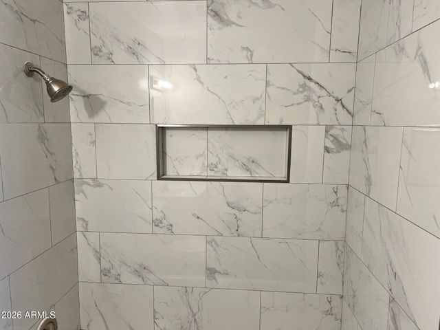 401 W GREENWICH Road, Kearny, AZ 85137